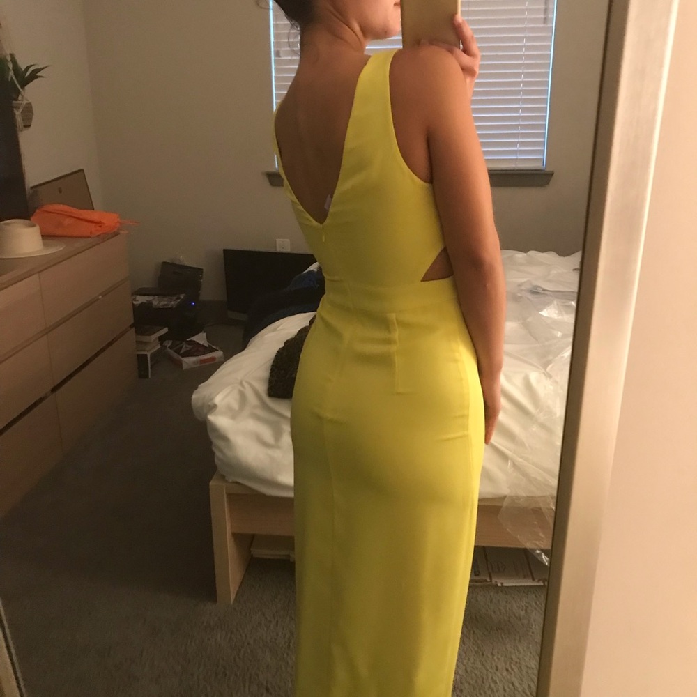 NWOT NBD Greta Gown in Yellow - Picture 8 of 8